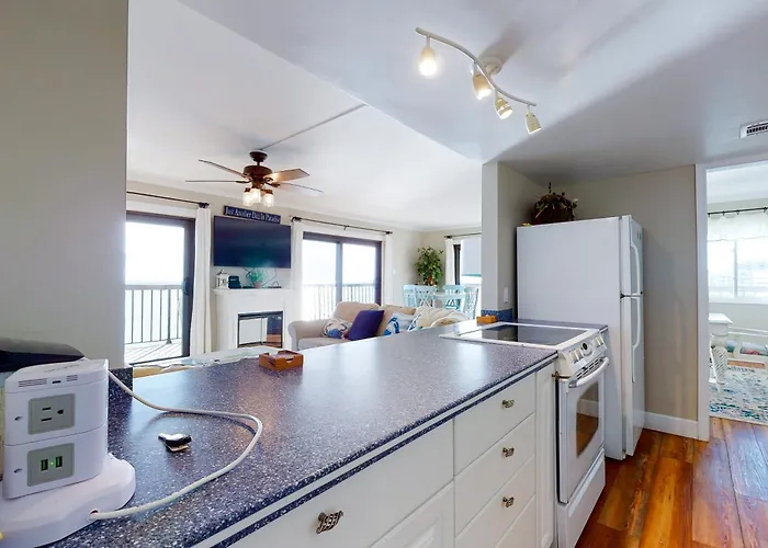 Sea Watch 1900 Apartment